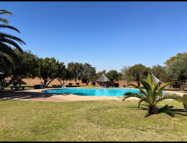 1 BEDROOM TOWNHOUSE FOR SALE IN MISTY BAY